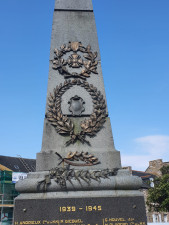 8 MAI 019